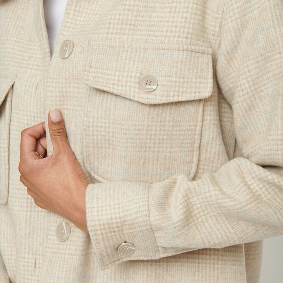 Dynamite Ivory Shacket - Picture 3 of 7